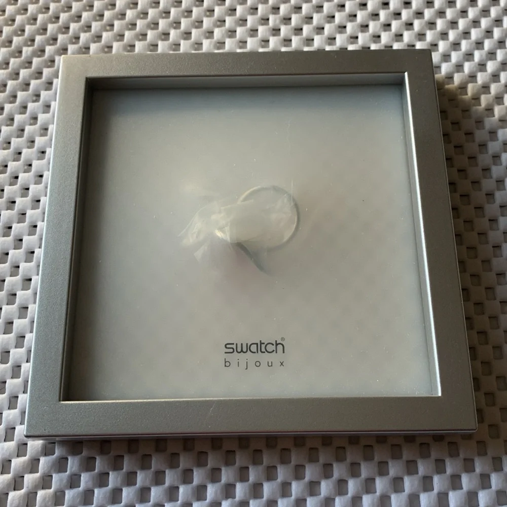 Swatch Bijoux ring - Red Pinussina - size 7 - Picture 6 of 6